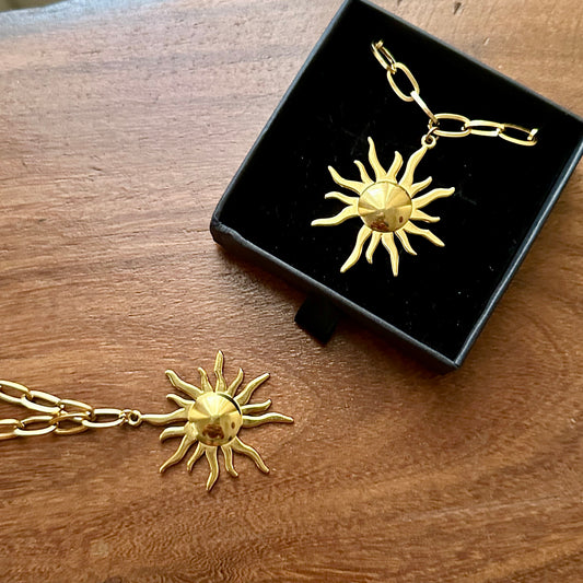 Sunburst Neckpiece